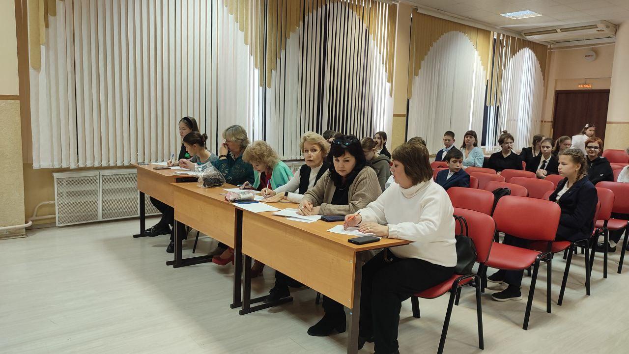 Конкурс чтецов на Деевской неделе.