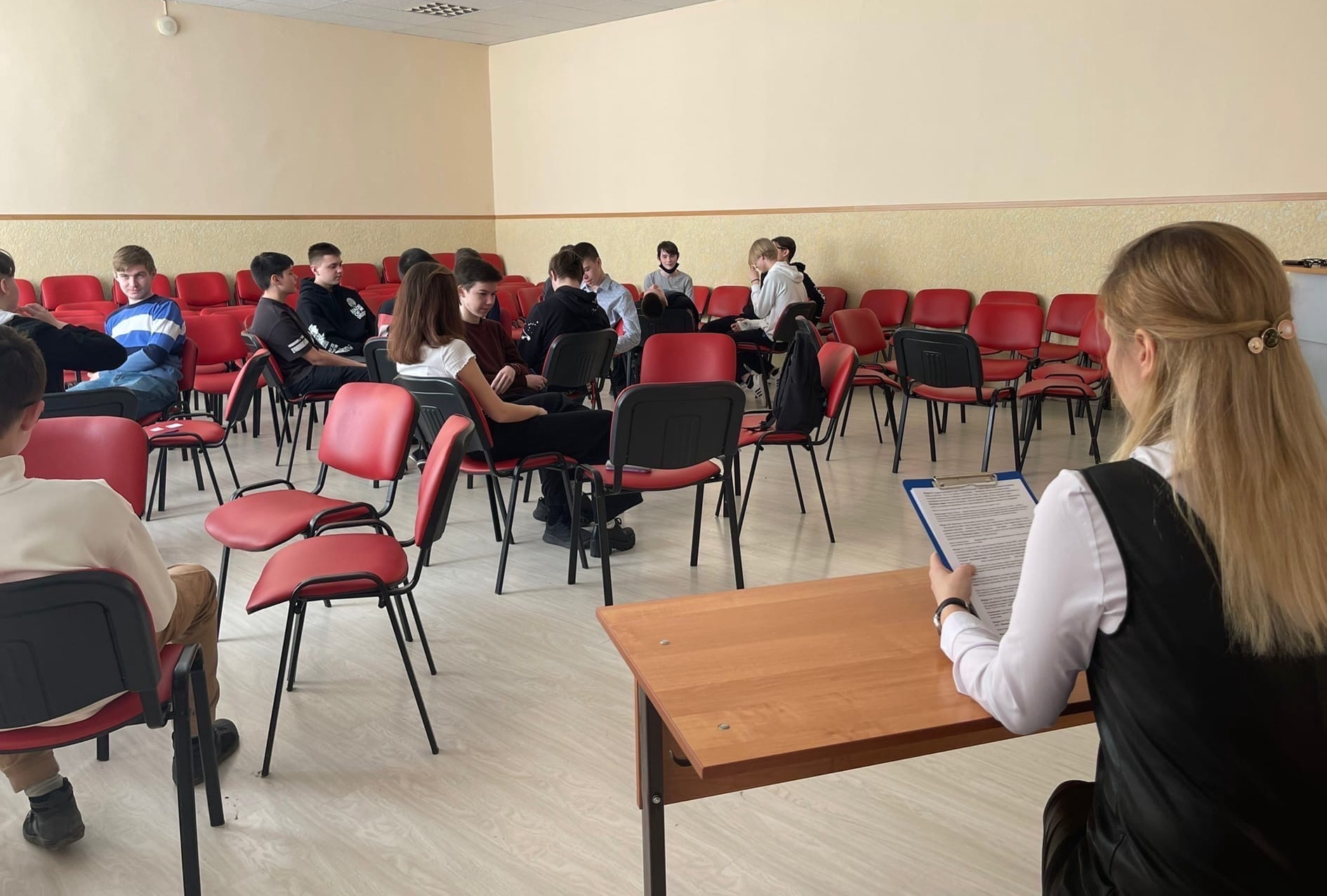Игра «Что? Где? Когда?» на космическую тему.