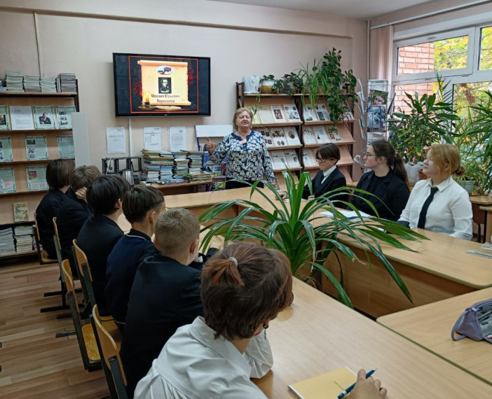 Белеет парус одинокий….
