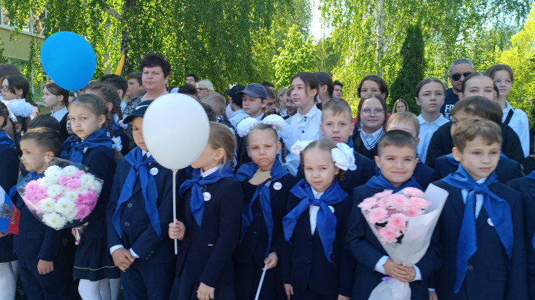Праздник "За честь родной гимназии".